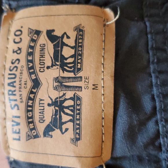 Levi's Boys' Soft Knit Jogger Pants size 10-12 - Picture 3 of 7